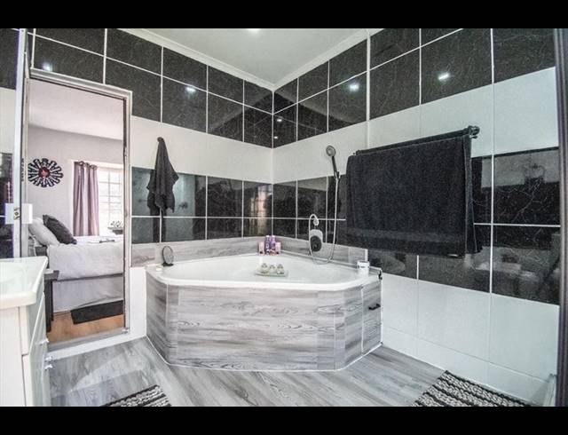 2 BEDROOM APARTMENT FOR SALE IN NORKEM PARK